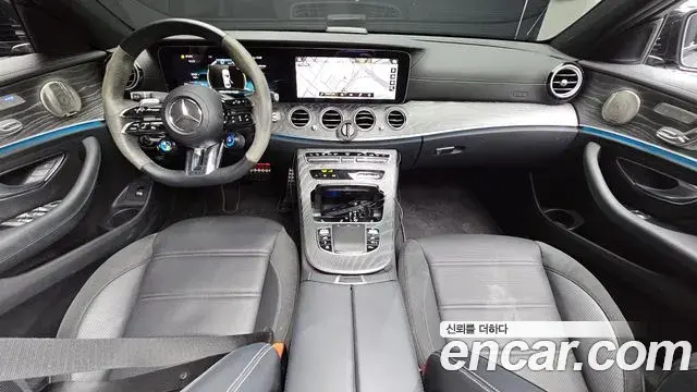 Mercedes-Benz E-Class 2022 — Şəkil 17/37