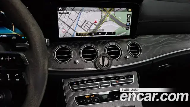 Mercedes-Benz E-Class 2022 — Şəkil 5/37