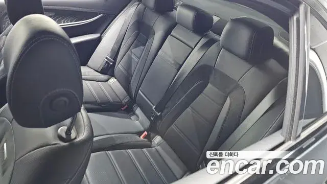 Mercedes-Benz E-Class 2022 — Şəkil 4/37