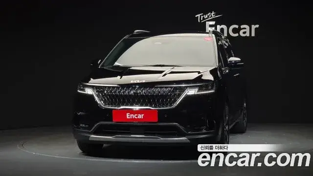 Kia Carnival 2022 — Фото 3/20