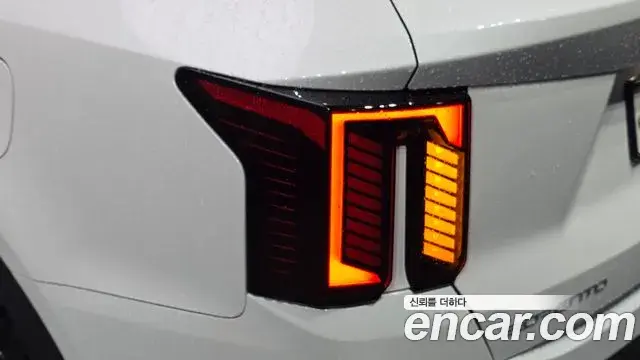 Kia Sorento 2024 — Şəkil 2/35