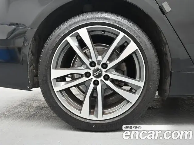 Audi A6 2022 — Photo 11/20