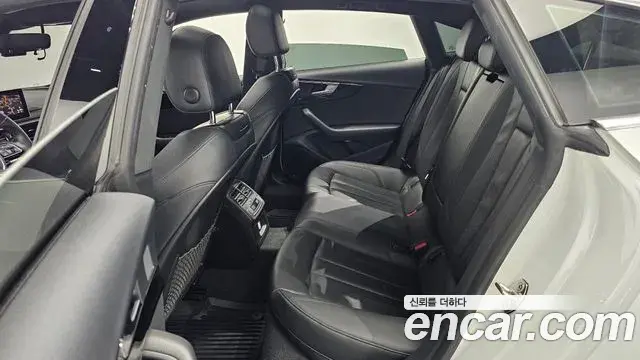 Audi A5 2019 — ფოტო 23/32