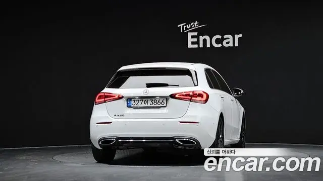 Mercedes-Benz A-Class 2021 — Фото 4/20