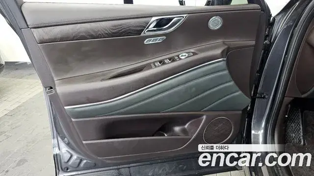 Genesis GV80 2020 — Şəkil 30/36