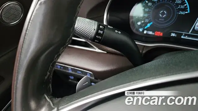 Genesis GV80 2020 — Şəkil 20/36