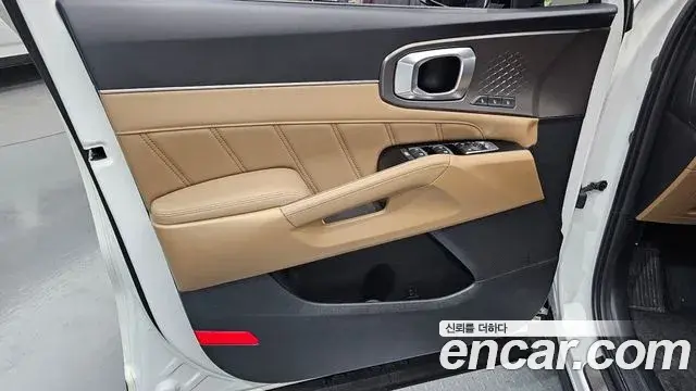 Kia Sorento 2024 — Şəkil 17/32