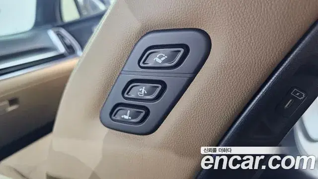 Kia Sorento 2024 — Şəkil 31/32