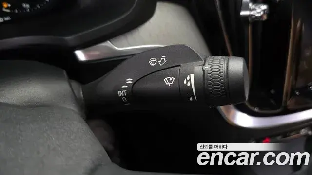 Volvo S60 2019 — Şəkil 16/20