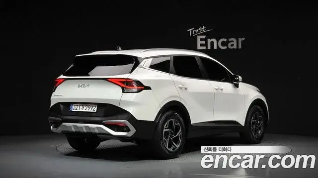 Kia Sportage 2022 — Şəkil 10/20