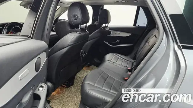 Mercedes-Benz GLC-Class 2019 — Фото 12/20