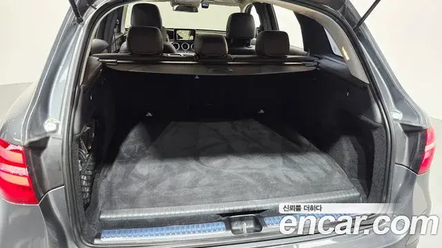 Mercedes-Benz GLC-Class 2019 — Фото 18/20