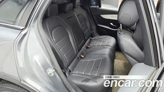 Mercedes-Benz GLC-Class 2019 — Фото 19/20