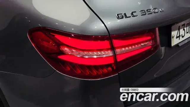 Mercedes-Benz GLC-Class 2019 — Şəkil 5/31
