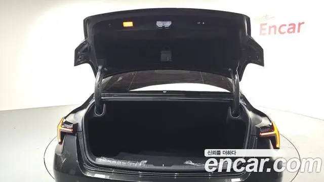 Kia K8 2025 — Photo 22/31