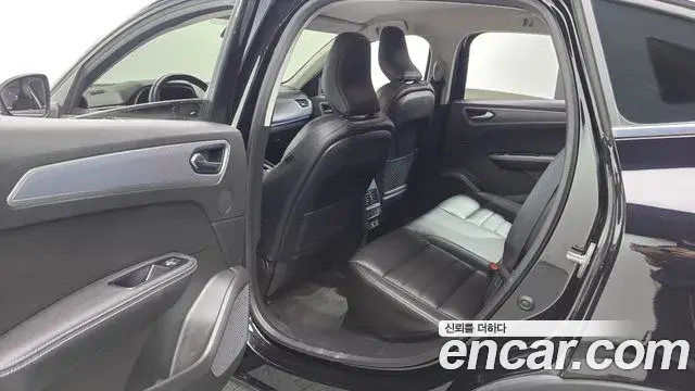 Renault Samsung XM3 2022 — Фото 12/20