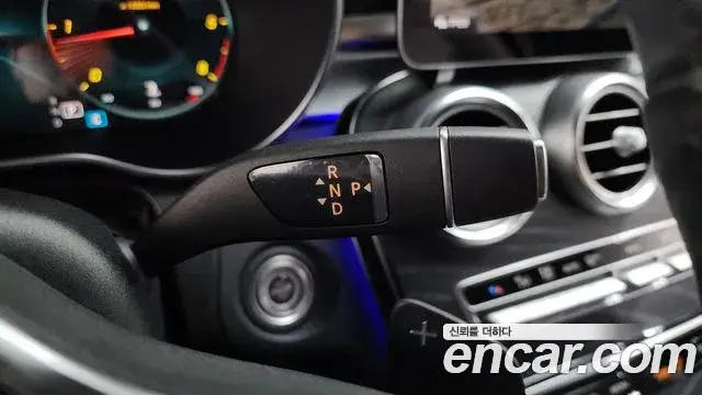 Mercedes-Benz C-Class 2019 — Şəkil 5/32