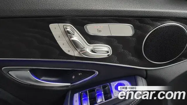 Mercedes-Benz C-Class 2019 — Şəkil 3/32