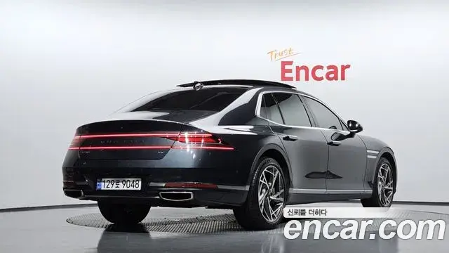 Genesis G90 2022 — Фото 2/20