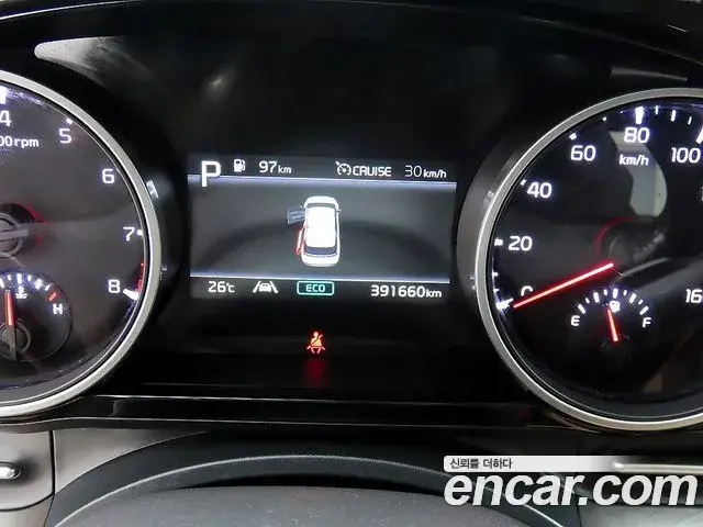 Kia Carnival 2021 — Photo 10/20