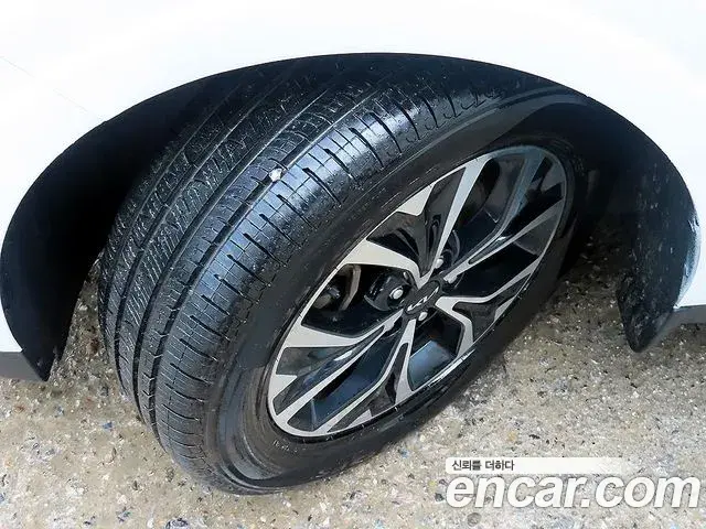 Kia Carnival 2021 — Photo 15/20