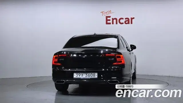Volvo S90 2018 — Şəkil 4/20