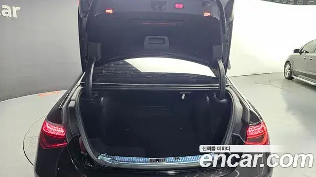 Mercedes-Benz S-Class 2021 — Şəkil 18/20