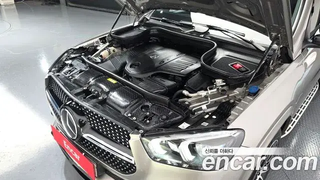 Mercedes-Benz GLE-Class 2022 — Şəkil 31/35