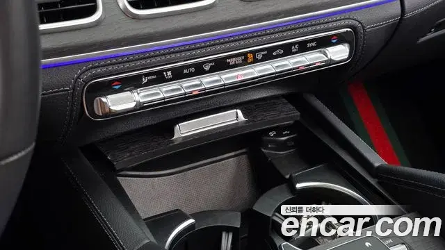 Mercedes-Benz GLE-Class 2022 — Şəkil 5/35