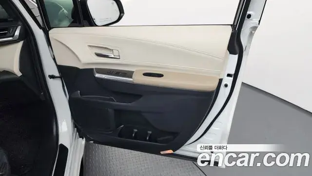 Toyota Sienna 2022 — Şəkil 3/37