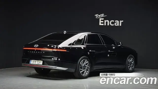Hyundai Grandeur 2023 — Фото 1/20