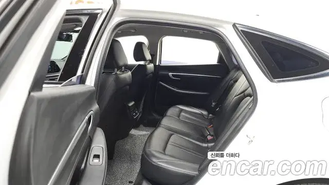 Hyundai Sonata 2022 — Фото 12/20