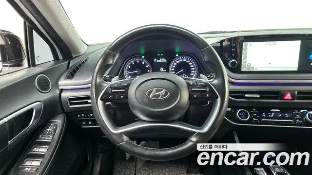 Hyundai Sonata 2022 — Фото 13/20