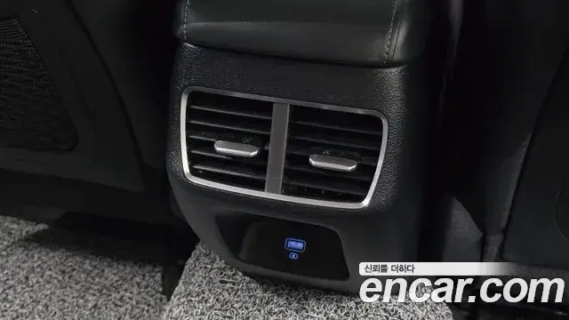 Hyundai Sonata Hybrid 2022 — Şəkil 18/30