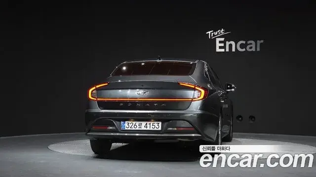 Hyundai Sonata 2019 — Фото 4/20
