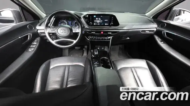 Hyundai Sonata 2019 — Фото 7/20