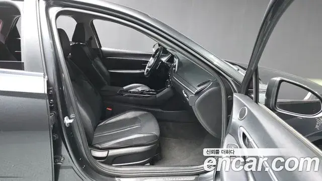 Hyundai Sonata 2019 — Фото 11/20