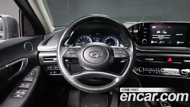 Hyundai Sonata 2019 — Фото 13/20