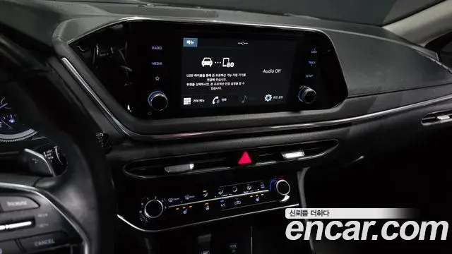 Hyundai Sonata 2019 — Фото 15/20