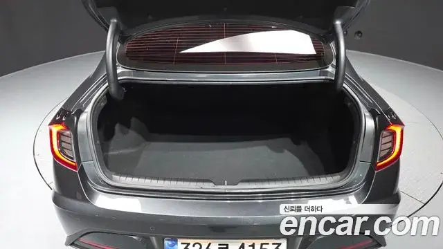 Hyundai Sonata 2019 — Фото 20/20