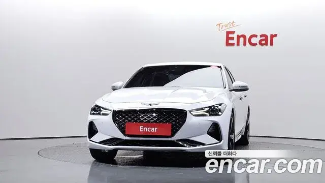 Genesis G70 2019 — Photo 9/20