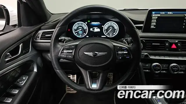 Genesis G70 2019 — Photo 10/20