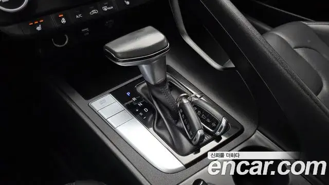 Hyundai Avante 2020 — Фото 9/20