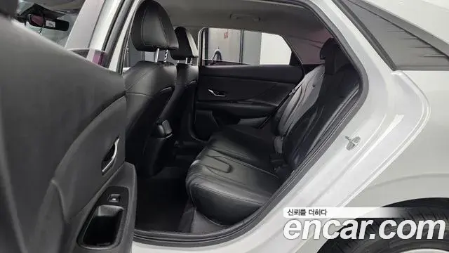 Hyundai Avante 2020 — Фото 12/20