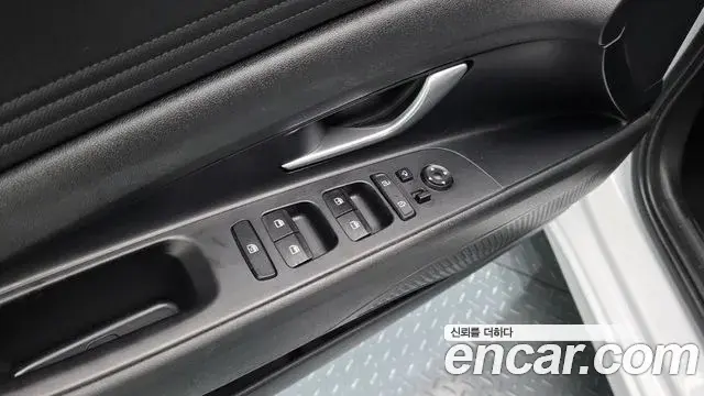 Hyundai The New Avante Hybrid 2020 — Photo 14/30