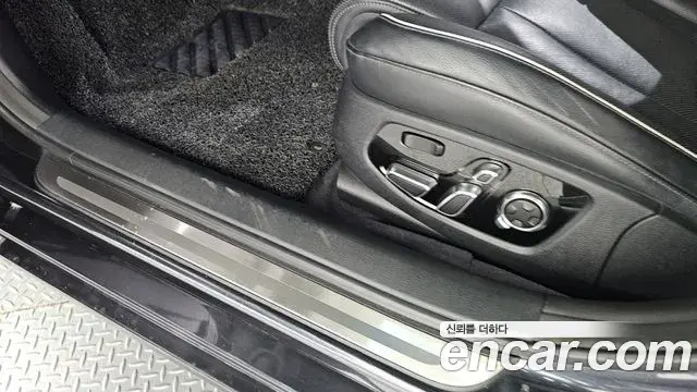Kia The K9 2019 — Şəkil 13/32