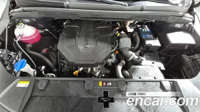 Kia Carnival 2023 — Фото 6/20