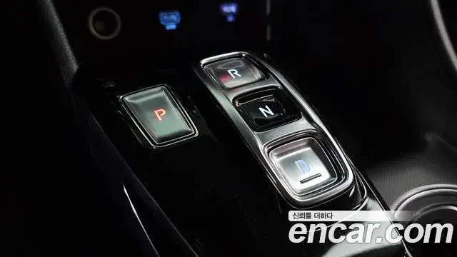 Hyundai Sonata Hybrid 2022 — ფოტო 23/31