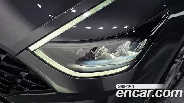 Hyundai Sonata Hybrid 2022 — ფოტო 13/31