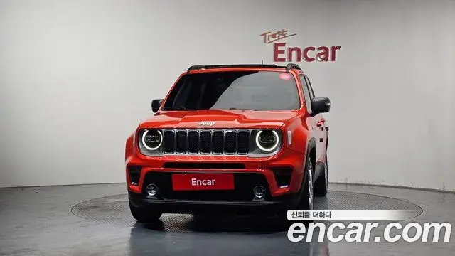 Jeep Renegade 2020 — Photo 11/32